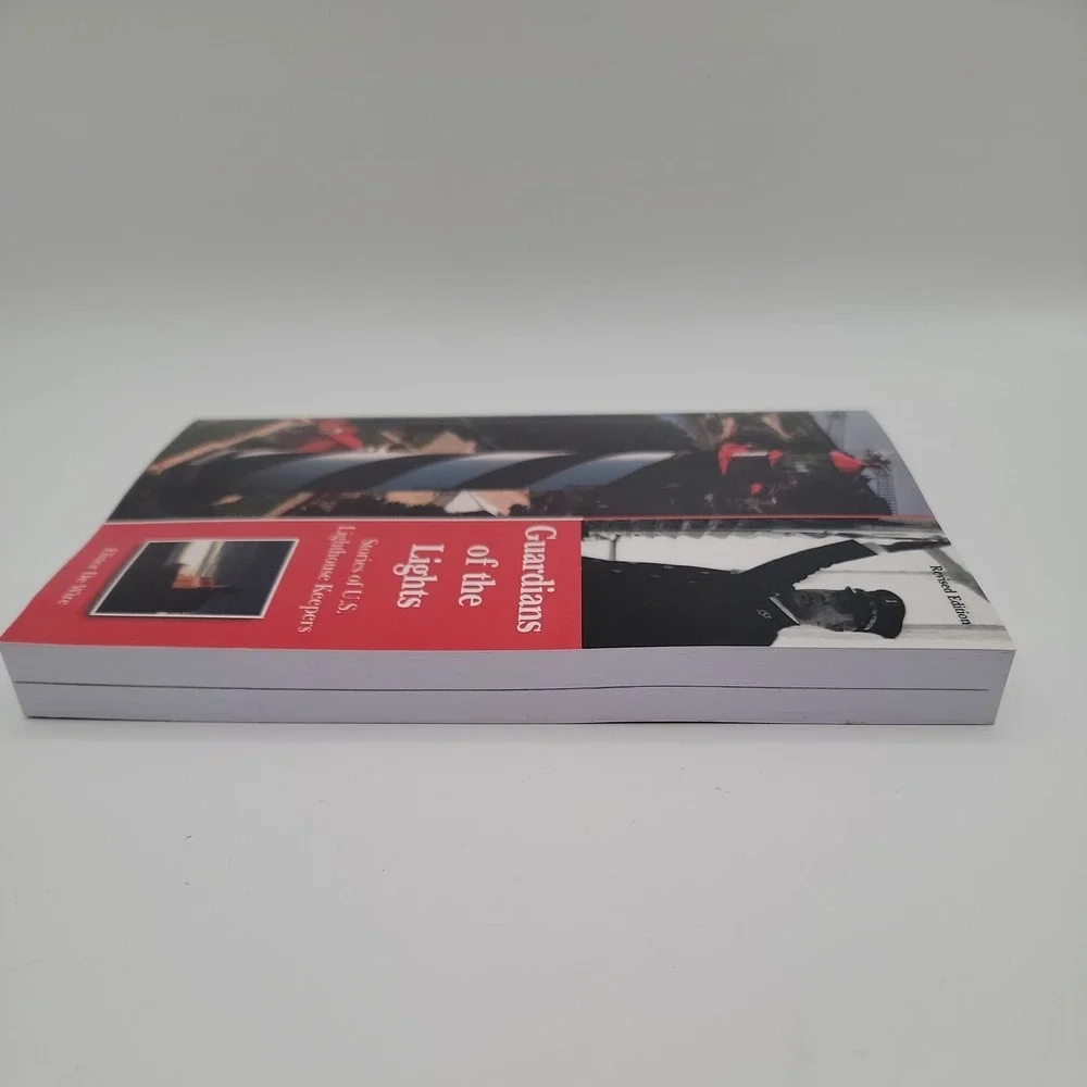 Guardians Of The Lights Softcover Elinor De‎ Wire US Lighthouse Keepers 2015